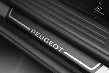 Juego de protector de zócalos Peugeot 208